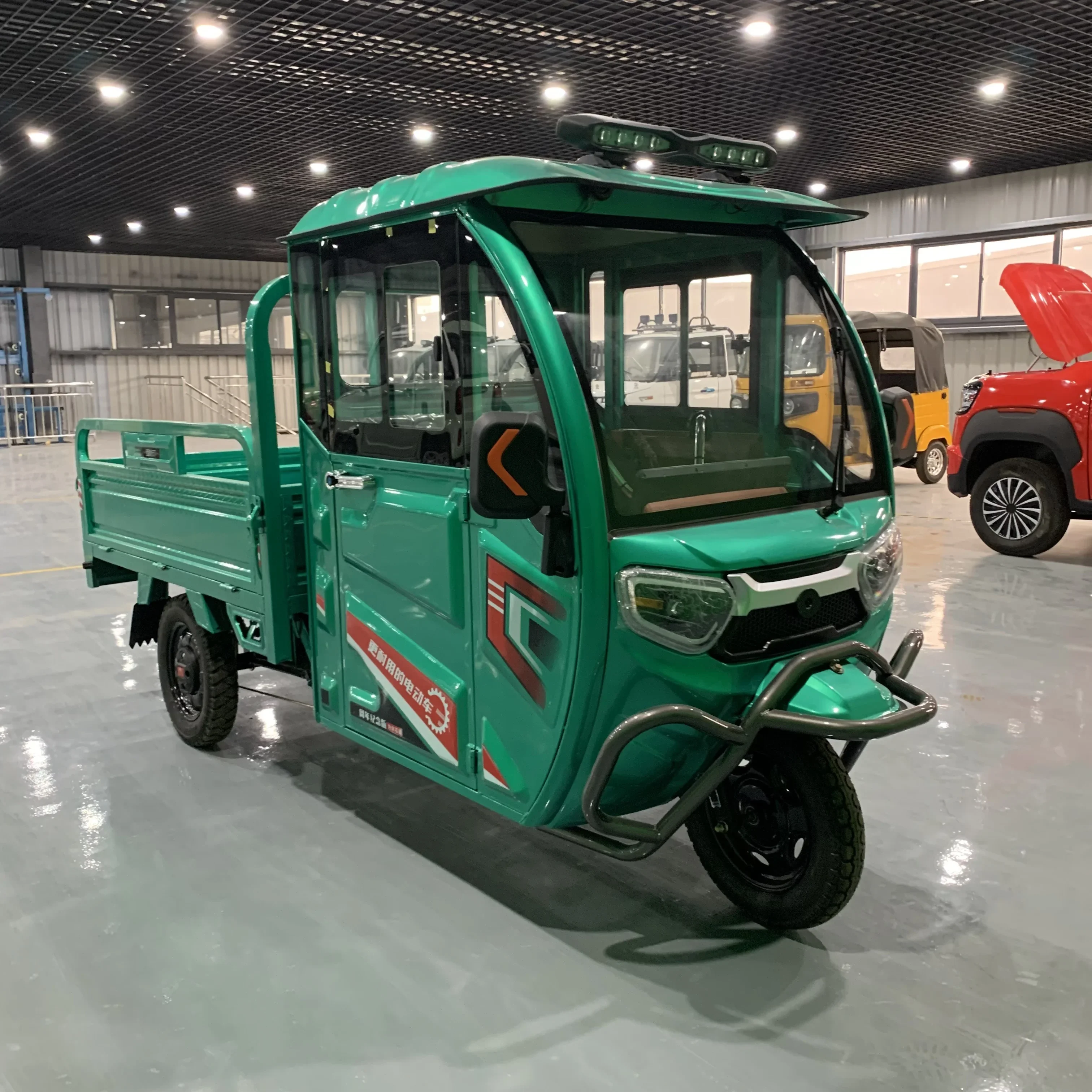 60v Electric Tricycle for Adults Open Body Type with 45km/h Speed for Freight Low Speed Tricycle Electrics