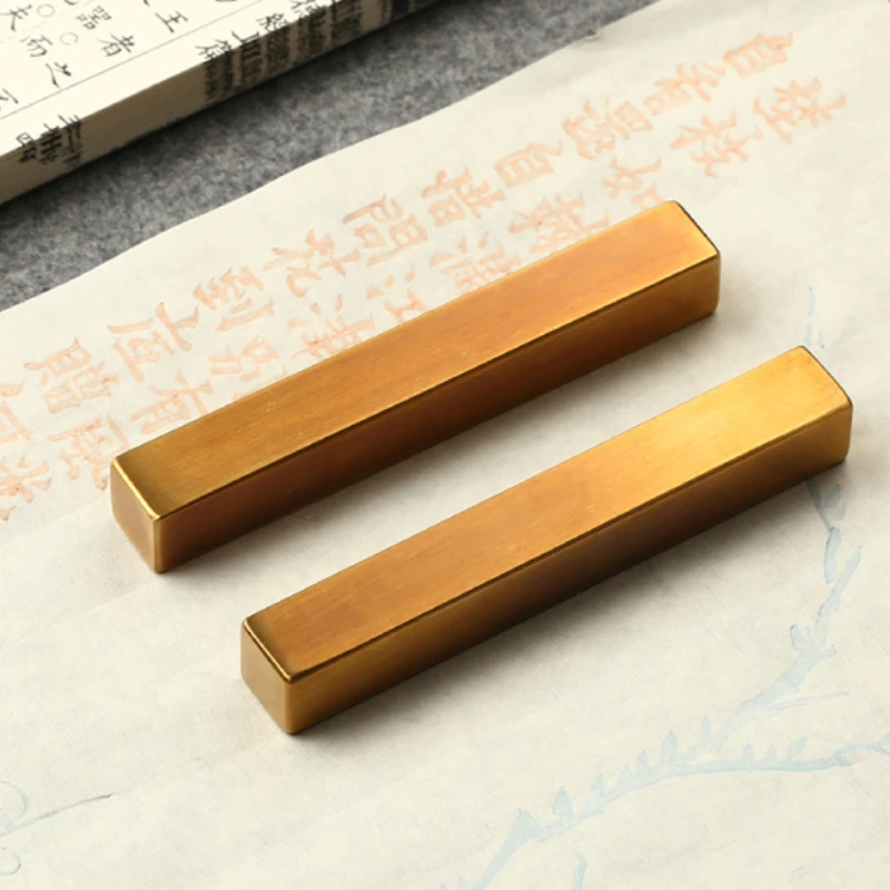 

Multifunction Brass Column Paperweights Portable Chinese Calligraphie Ink Painting Paperweights Rice Paper Pressing Paperweights