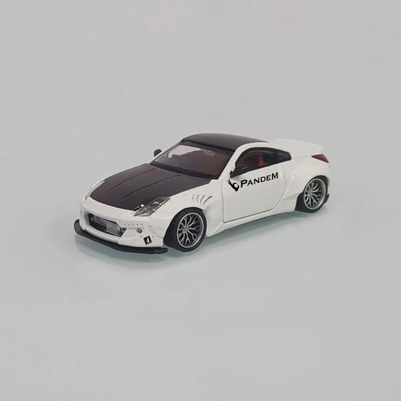 

Solo 1/64 масштаб 350Z ракетный кролик из сплава, имитация модели автомобиля, статическая коллекция, украшенные праздничные подарки, игрушки, сувенирный подарок