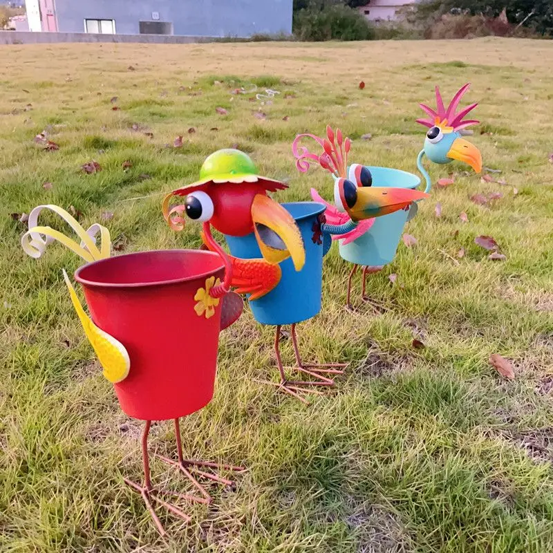 Colorful 3D Iron Cartoon Bird Planter, Idyllic Creative Flower Bucket for Outdoor Garden Balcony Decoration