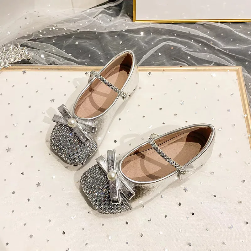 

Girls Fashion Casual Shoes 2024 New Spring and Autumn Children's Princess Shoes Soft Sole Non-slip Wear-resistant Casual Shoes