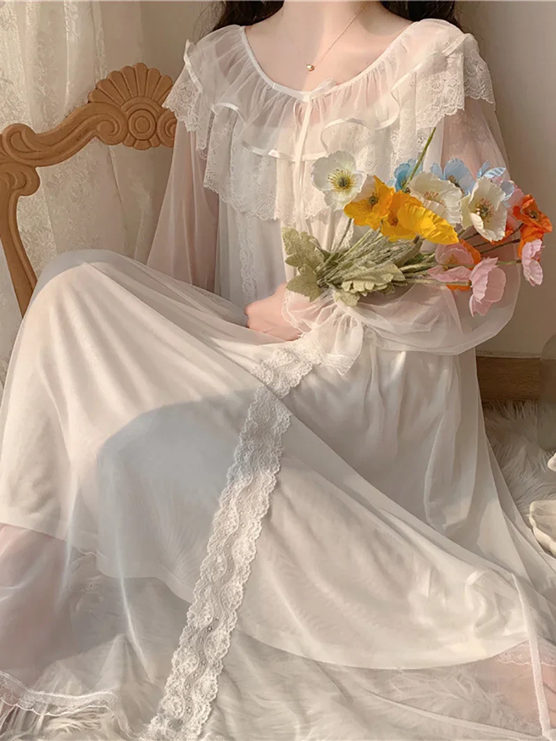 Chemise de nuit vintage à volants pour femmes, vêtements de nuit princesse Lolita, dentelle blanche, maille dégradée, robe de nuit victorienne,