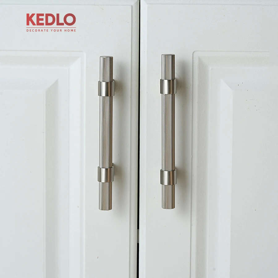 KEDLO, massiver Messinggriff, 14 mm Durchmesser, robust, für Schränke, Kühlschränke, gebürstetes Nickel, Möbelgriff, Türgriff, 500 mm. – Detail 7