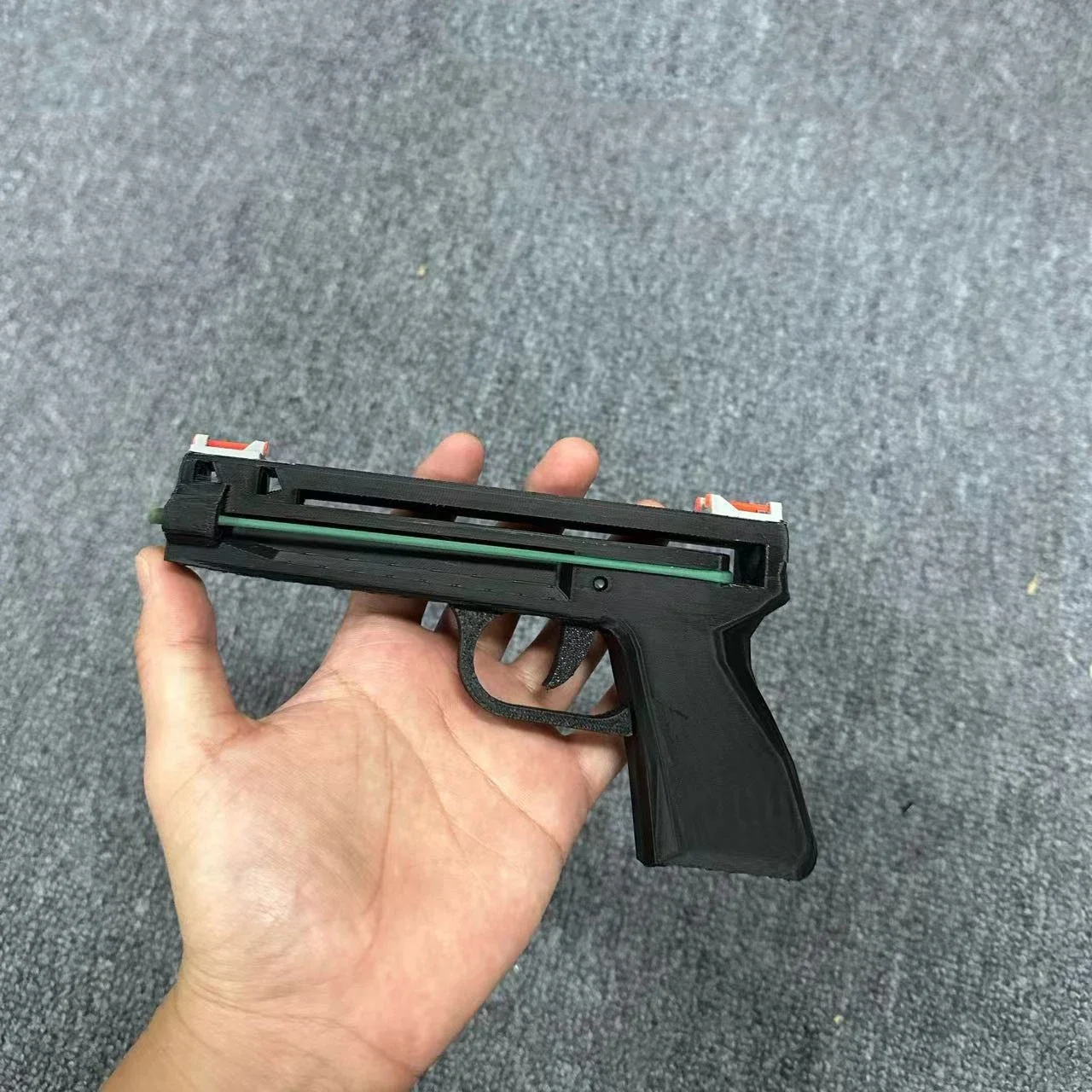 Powerful Rubber Band Soft Bullets Plastic Gun Toys Mini Pistol Toy Creative Gifts for Boy