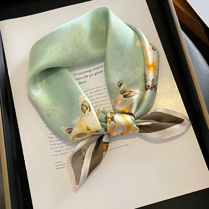 100% Foulard en soie véritable femmes imprimer foulards carrés Hijab Foulard Pashmina Poncho châle enveloppement Foulard Bandana Echarpes Bufanda