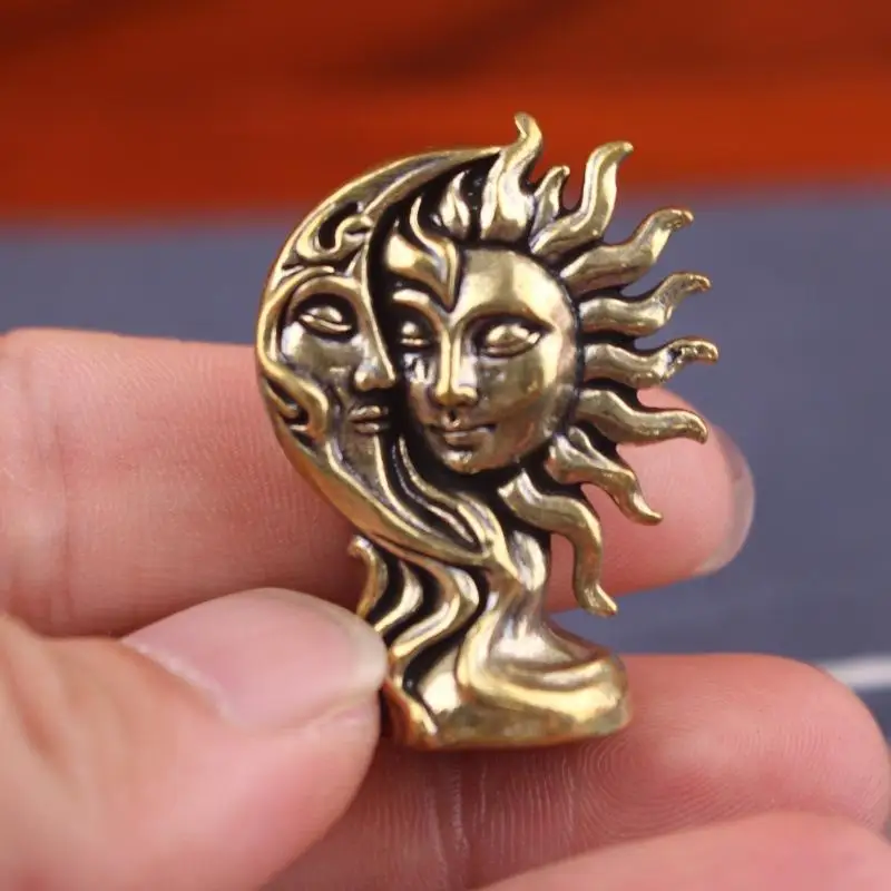 -1PC New Brass Sun And Moon Figure Home Decor Ornaments Metal Crafts Desktop Decorations Small Ornaments