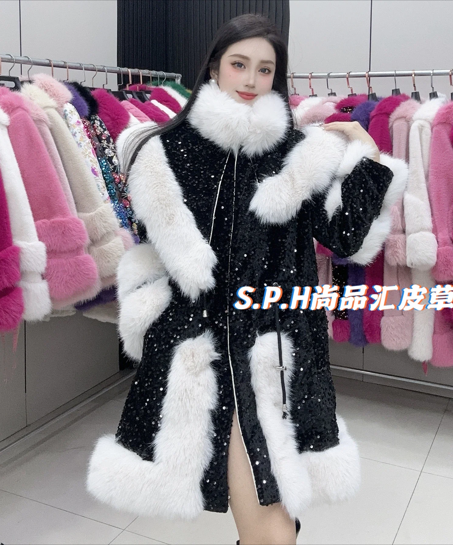 2024 Winter Warm Luxury Sequined Mid Length Faux Fur Coat Women Temperament Elegant Cape Fashion Zipper Jacket Sweet Pink Jacket