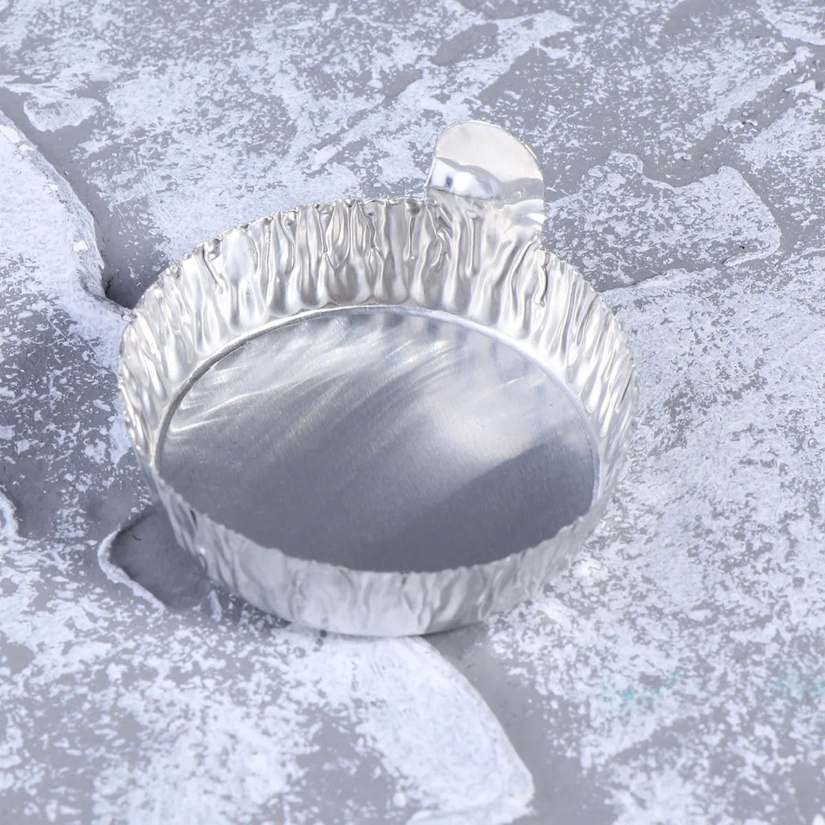 10Pcs Aluminium Foil Weighing Boats Small Size Lightweight Weighing Plates for Dispensing Storage Food Processing Evaporating