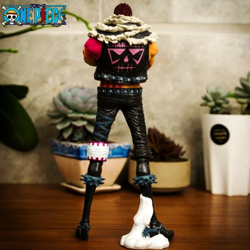 샬롯 카타쿠리 피규어 애니메이션 원피스 PVC 피규어 일본 만화 장난감 모델 가라지 키트 애니메이션 장식품 ACG 컬렉션