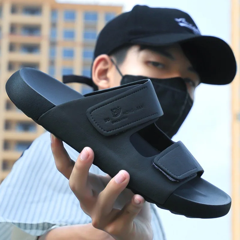 

Мужские тапочки, модные кожаные тапочки, новинка 2023 года, летние повседневные спортивные тапочки, уличные нескользящие пляжные тапочки Chanclas De Hombre