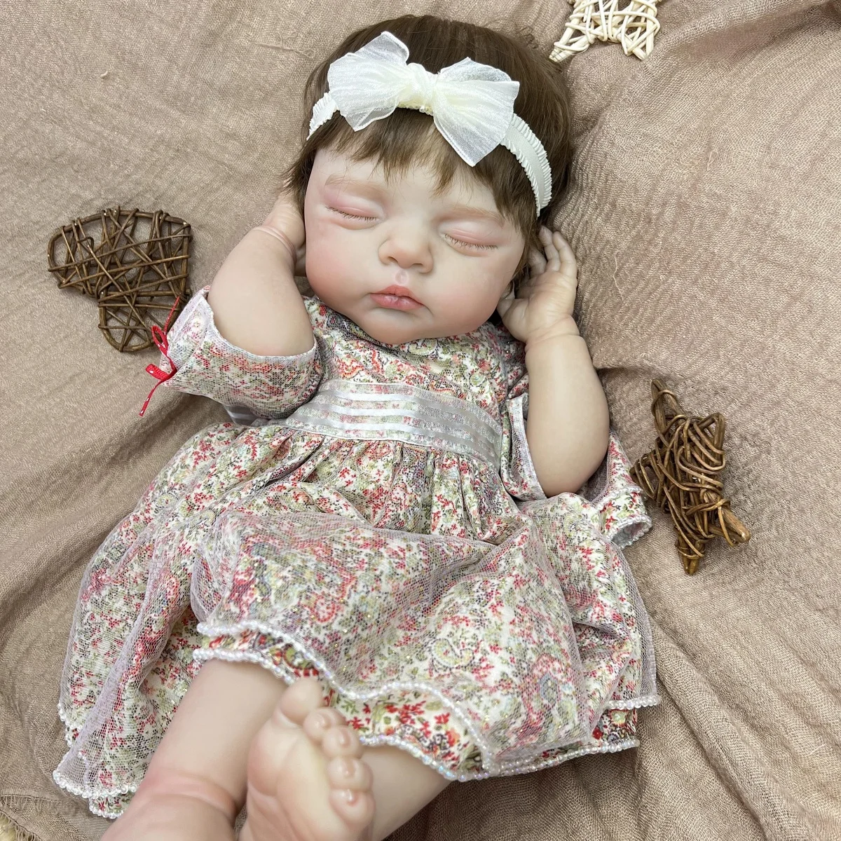 دمية طفل نائمة من BZDOLL بجسم قماشي 48 سم، لعبة واقعية للفتيات مع بشرة ثلاثية الأبعاد وعروق دموية، هدية عيد ميلاد مصنوعة يدويًا