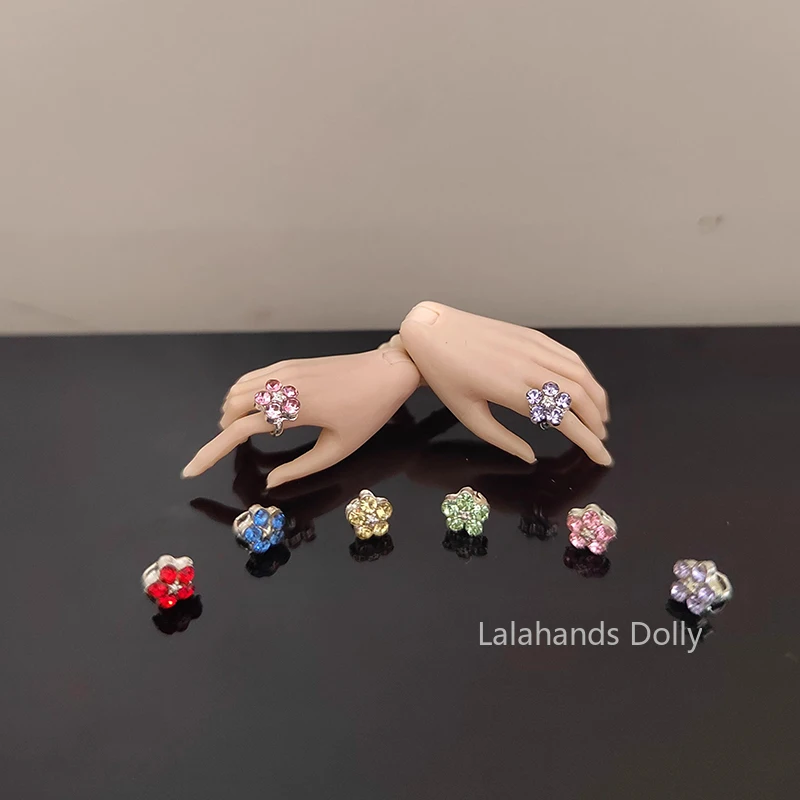 

Doll Miniature Decoration Items Simulation Plum Blossom Diamond Ring Accessory 1/6 BJD/OB11/Blyth Accessories Children's Gift