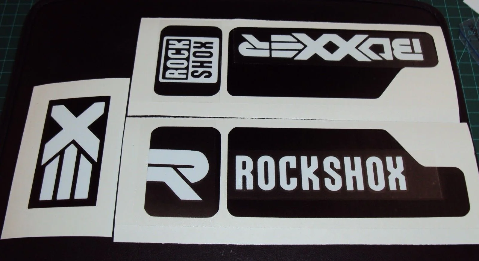 For 1Set RockShox Boxxer Decal Sticker set DH MTB Freeride Downhill Moto Dirt r2c2 Custom Car Styling