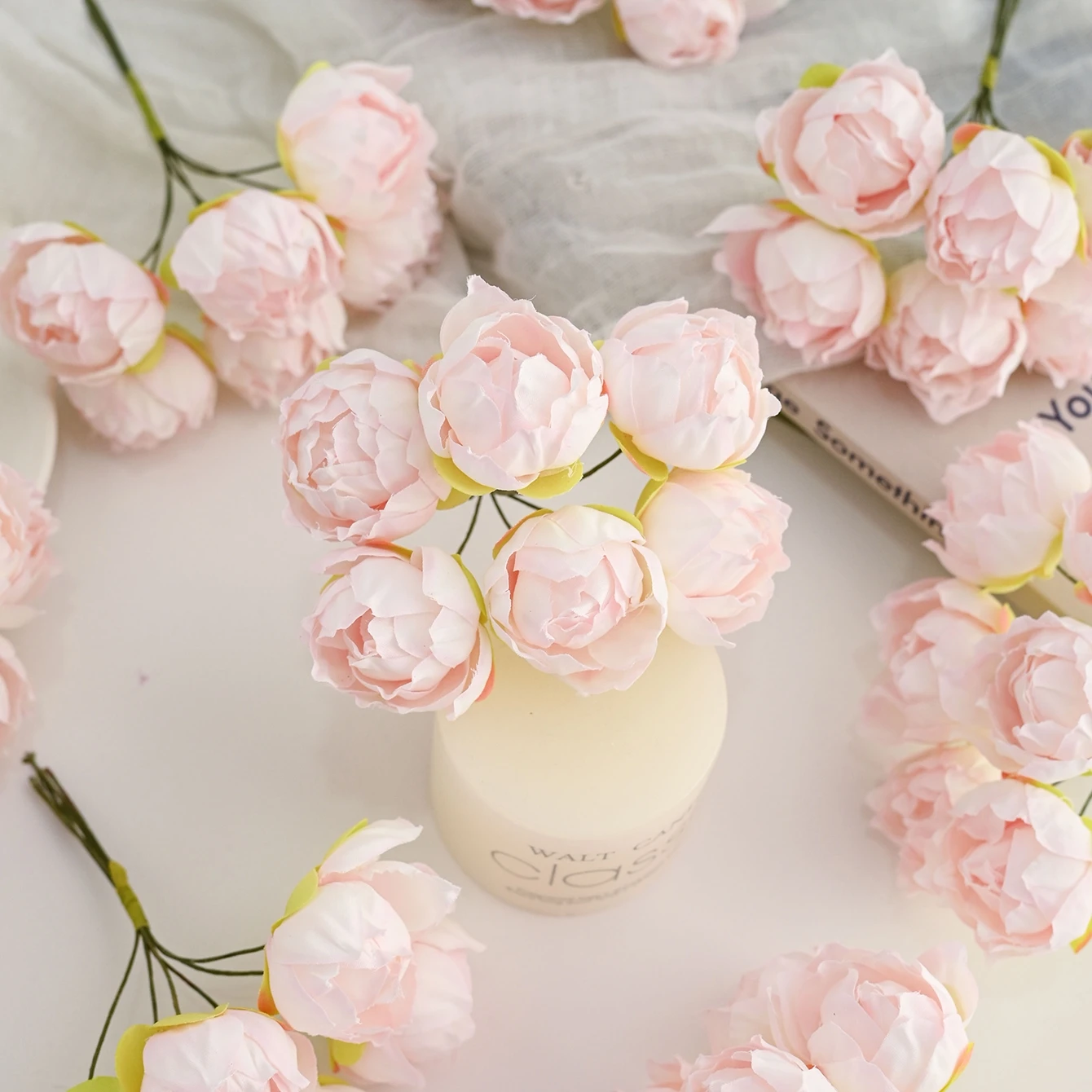 6/12 Stück Künstliche Blumen Hibiskusknospen aus Seide Weihnachtsdekoration Mini-Bouquet für Zuhause, Hochzeit, Braut, DIY-Box, Girlande, Scrapbooking – Detail 1