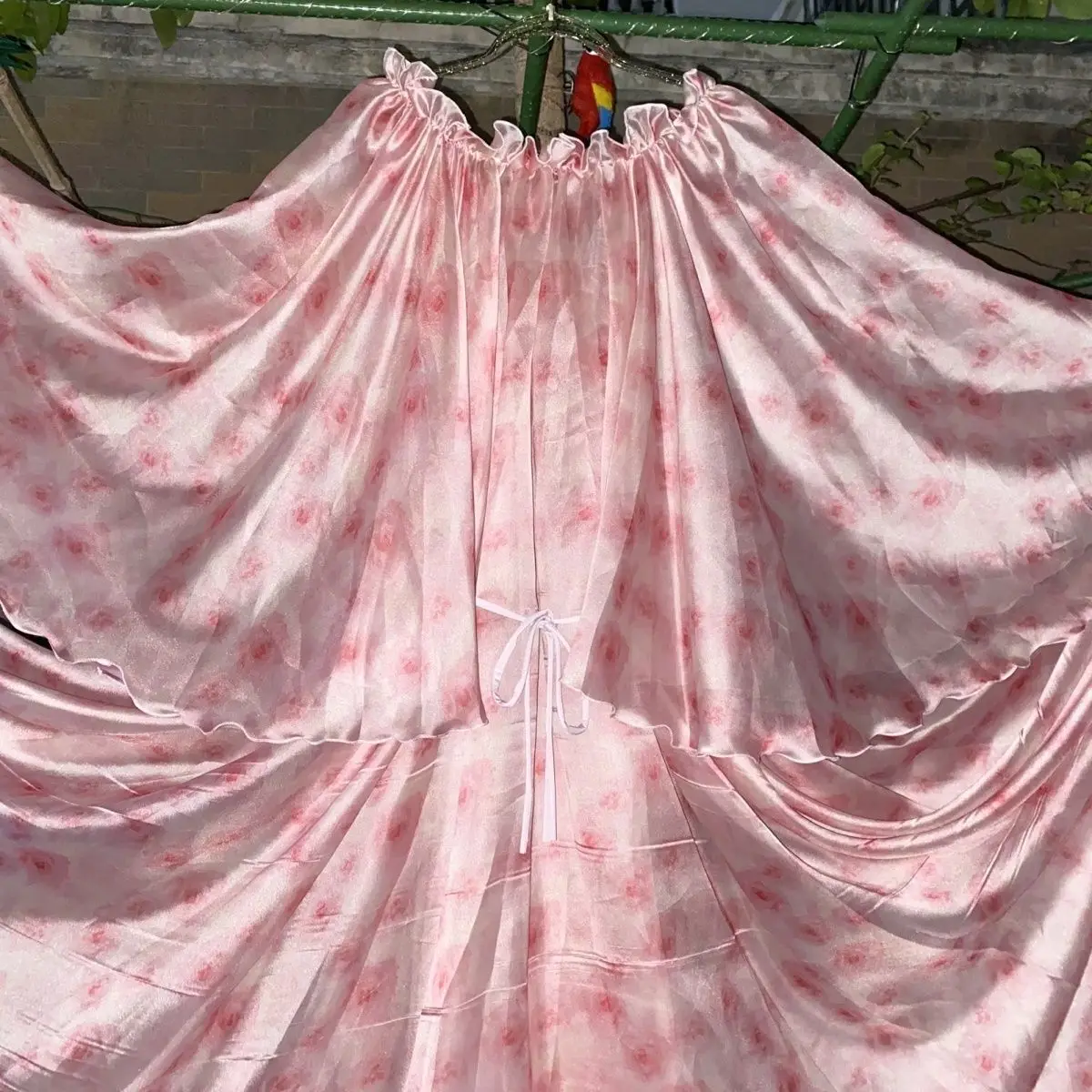 Glossy Women Ruffles Satin Long Dress Loose Maxi Dress One-piece Elegant Dresses Sleeping Wear