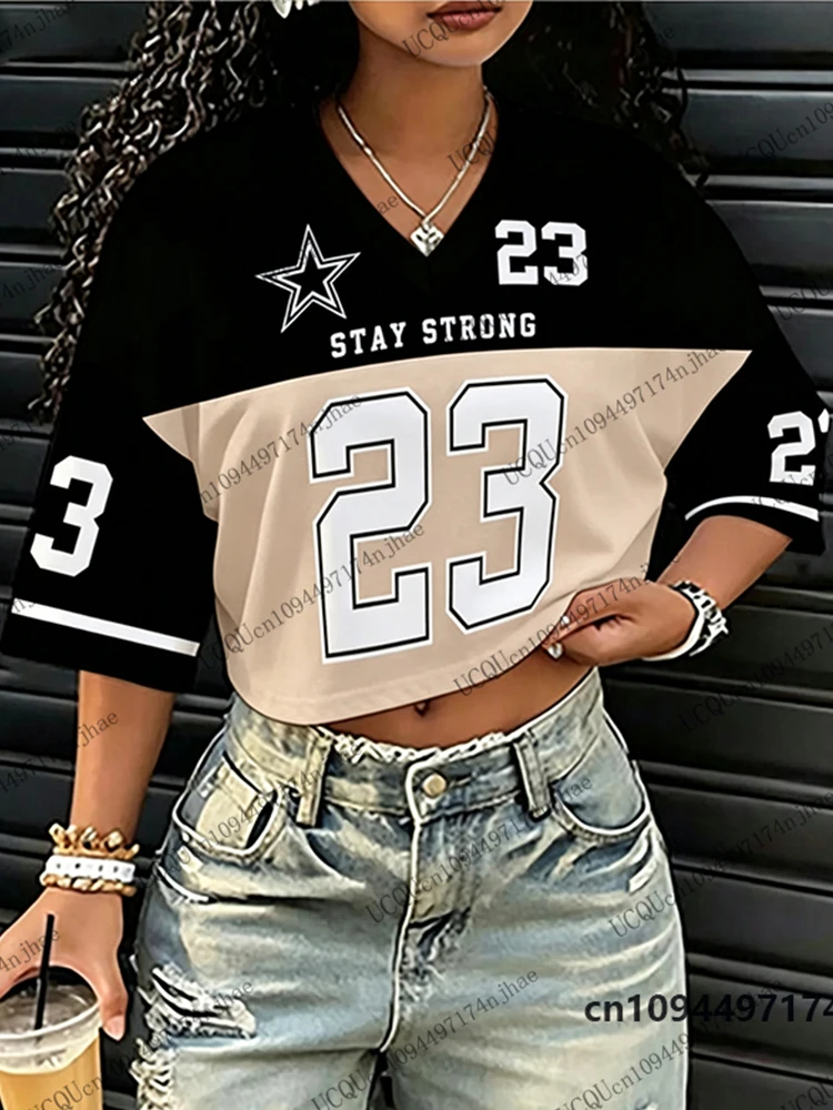 2026 Neues „Stay Strong“ Nr. 23 Print T-Shirt für Damen, Sommer, Kurzarm, Sexy Crop Top, Fußballtrikot, Y2k V-Ausschnitt Tees, Sport-Oberteile – Detail 5
