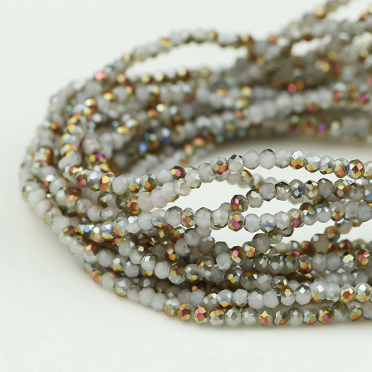 2,5 mm 150/300/600 Stück weiße flache runde facettierte Kristallglas-Abstandshalter lose Perlen für Schmuckherstellung DIY-Armband-Bastelzubehör