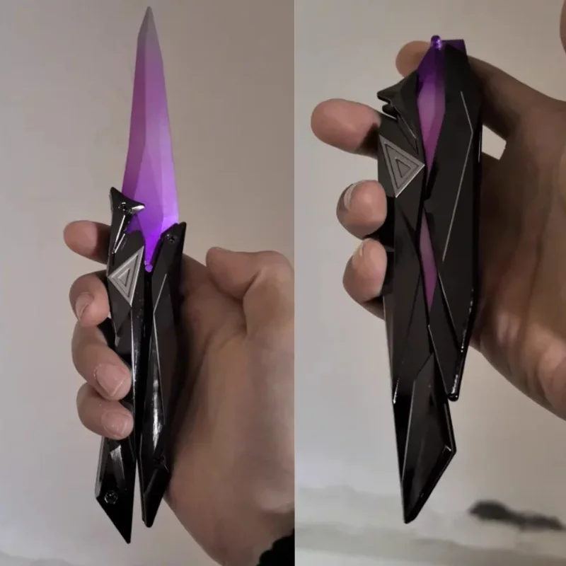 ดาบพับได้ลายสลัก 3 มิติ ตัวละครอนิเมะ อุปกรณ์คอสเพลย์ ของสะสมสำหรับผู้ใหญ่และเด็ก ของขวัญพกพาสะดวก สำหรับคอสเพลย์/เล่นเกม