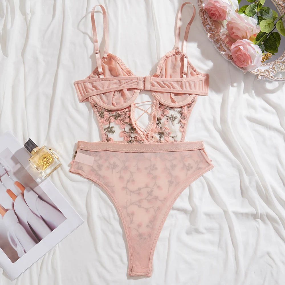 Sujetador deportivo de una pieza para mujer, cintura hueca, lindo encaje bordado floral, malla transpirable, traje de baño de playa para ou