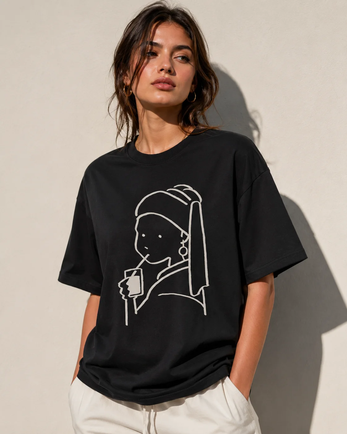 Simple Cartoon Illustration of Pearl Earrings for Women's Summer Casual Fashion Cute Round Neck T-shirt Cotton Shirt Top
