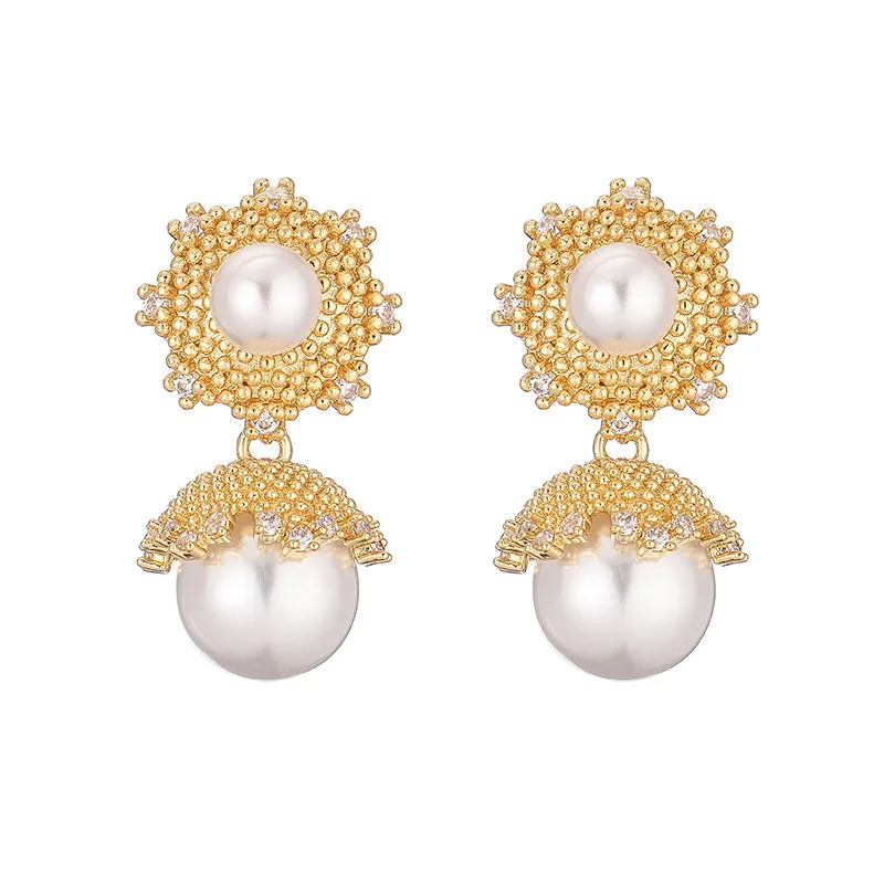 

Women's earrings plated with 18k gold zircon pearl round European and American popular fashion jewelry party accessories