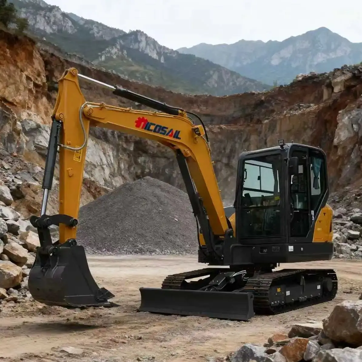 CE EPA Kubota Engine Farm Mini Excavator Small Hydraulic Crawler Household Mini Excavator 4 tons for sale