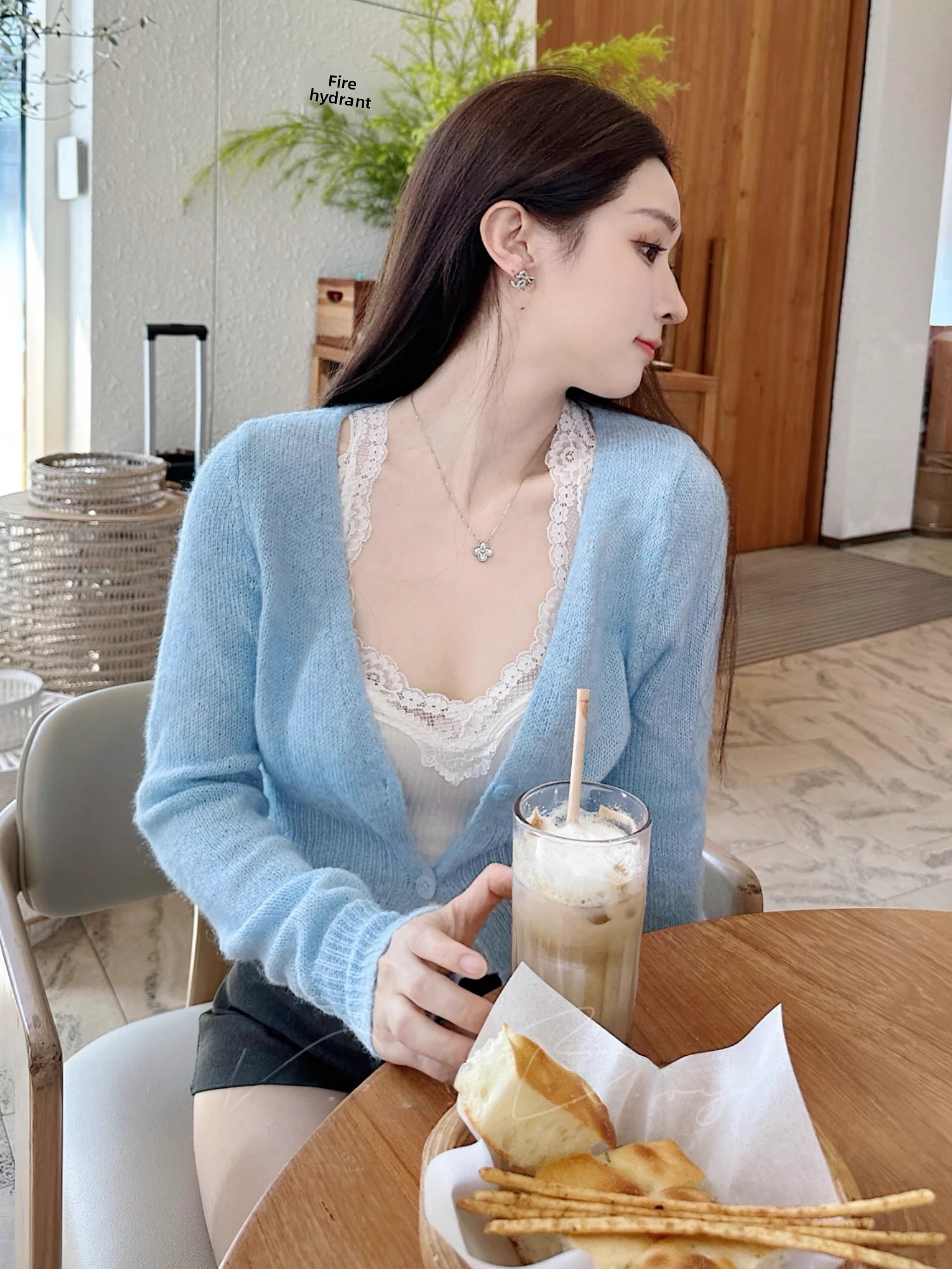 

ternoon Light Blue Slim Fit V-Ne Thin Cardigan Ele Gentle White And Thin Autumn Sweater Knitted Casual Sle Long Sve