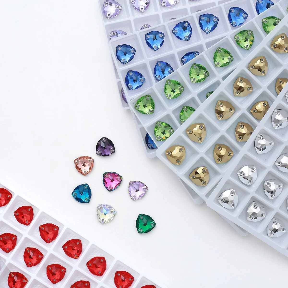 

Fat-Triangle K9 Glass Sew On Rhinestones Flatback Sewing Crystal Bedazzling стразы Stone High Quanlity Sewing Strass