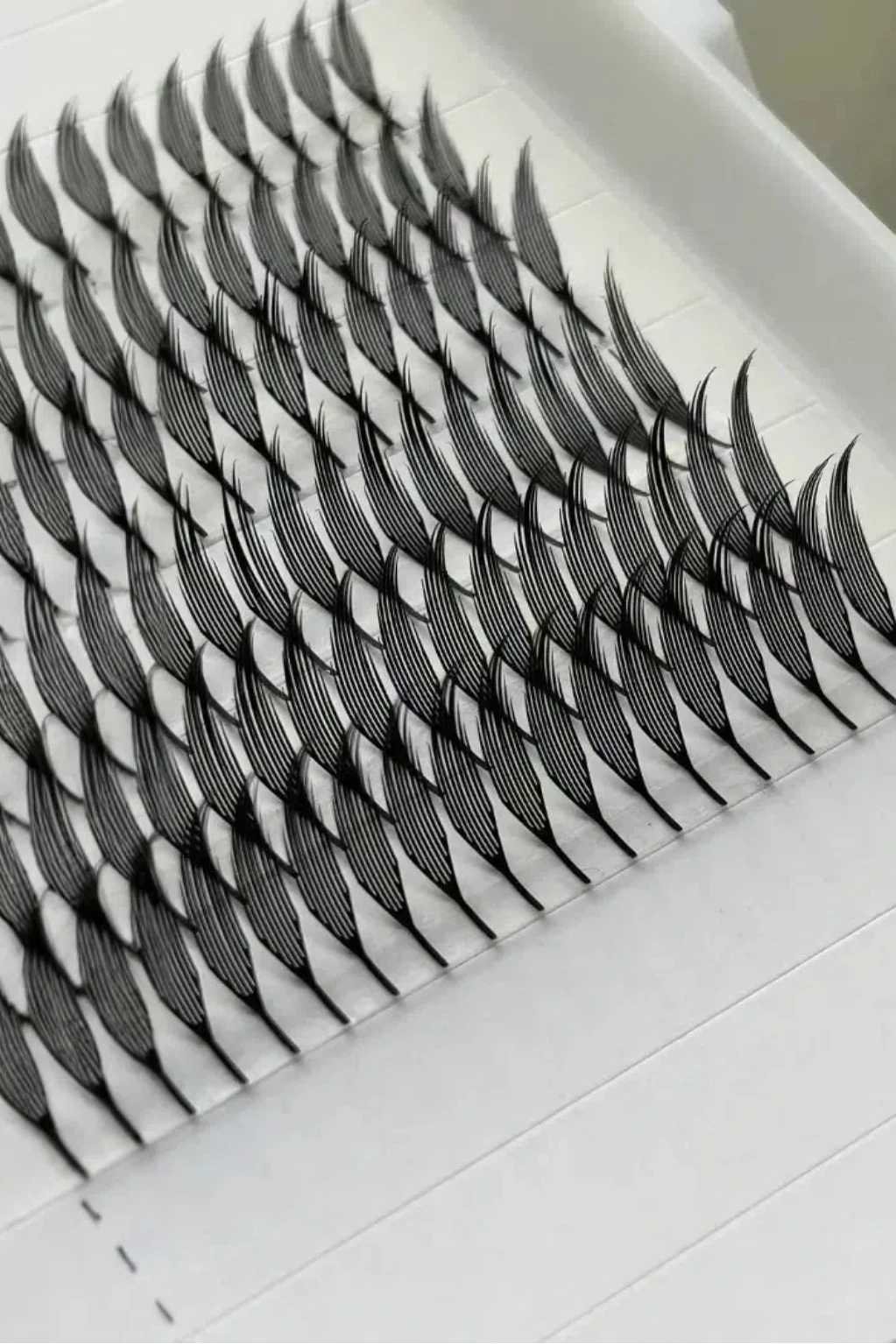 RUTH & KEY Extensão de cílios individuais em quadrinhos 0,07 C CC D DD Anime Cluster Spire Blister de cílios postiços para ferramenta de maquiagem DIY dia