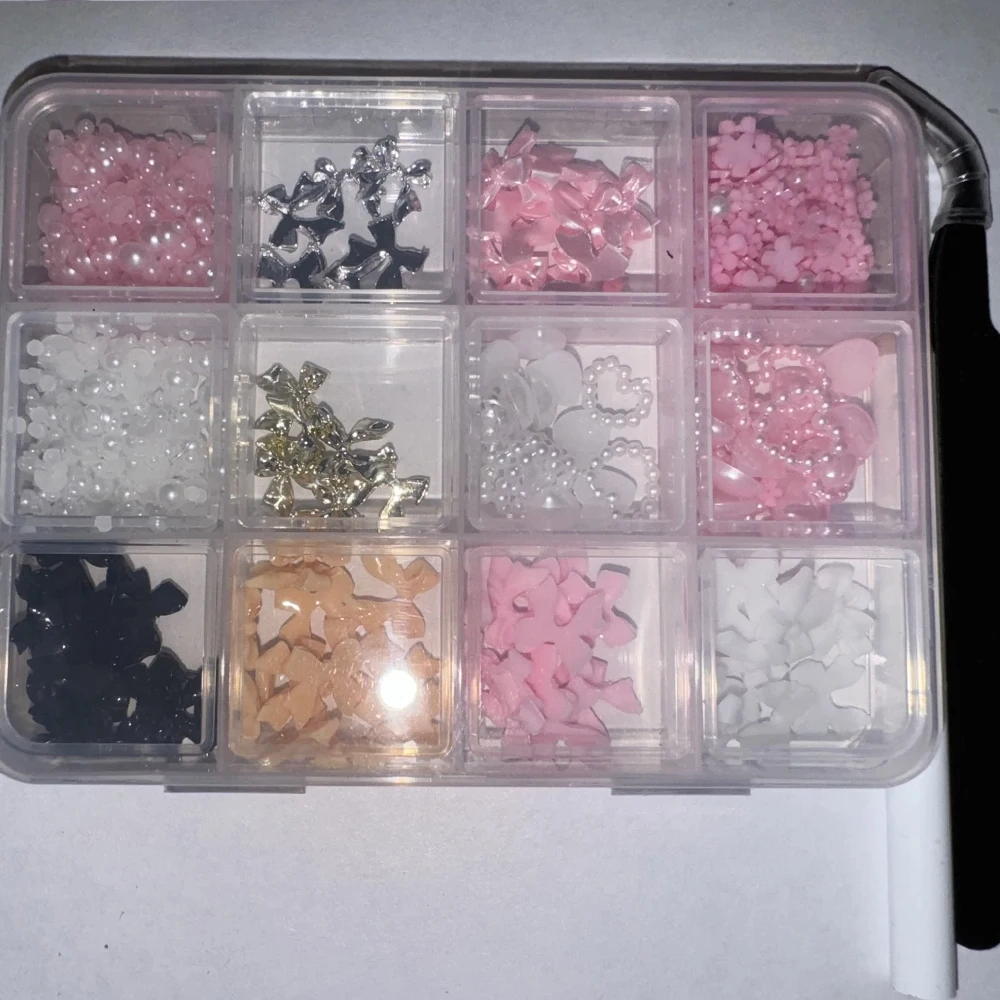 12Grids 3D Resin Pink White Bowknot Pearl Nail Charms Hollow Pearl Heart Acrylic flowers Y2k Nail Accessories Mixed Manicure Dec