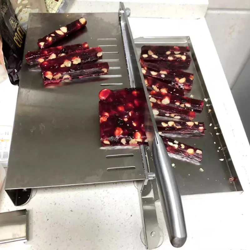 

Bone Cutting Machine Commercial Manual Chop Pig Trotters Cutter Frozen Meat Cut Bone Chopped Machine