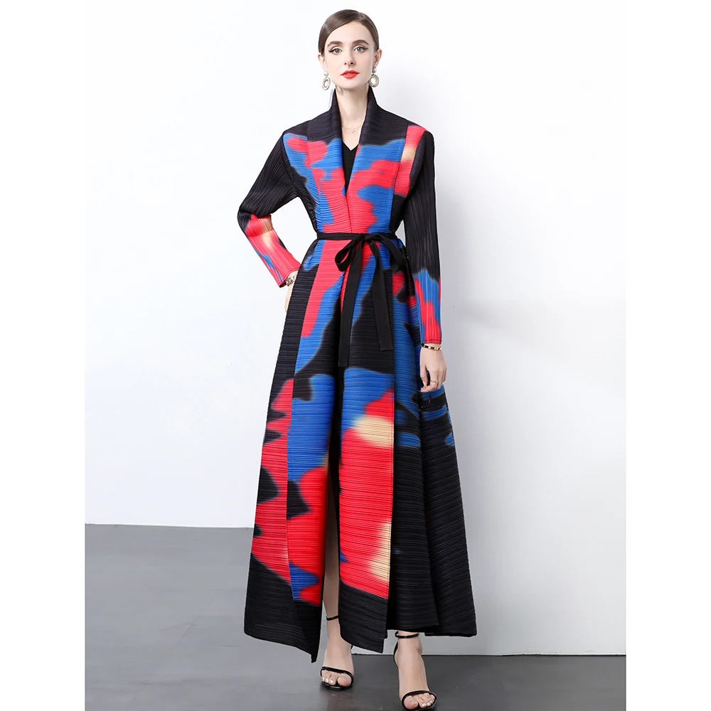 

2024 Autumn Versatile Windbreaker Women's Muslim Middle Eastern Ethnic Style Pleated Loose Oversized Printed Jacket Miyake