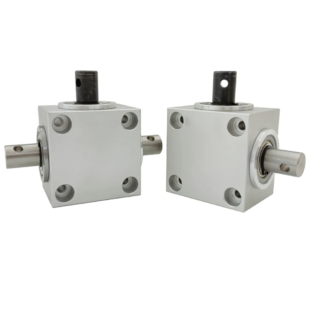 Engranaje de dirección de ángulo recto Horizontal, 3 ejes de salida, módulo 1,5, 20 dientes, 90 grados, relación de engranaje de conmutador 1:1, carcasa de aleación de aluminio