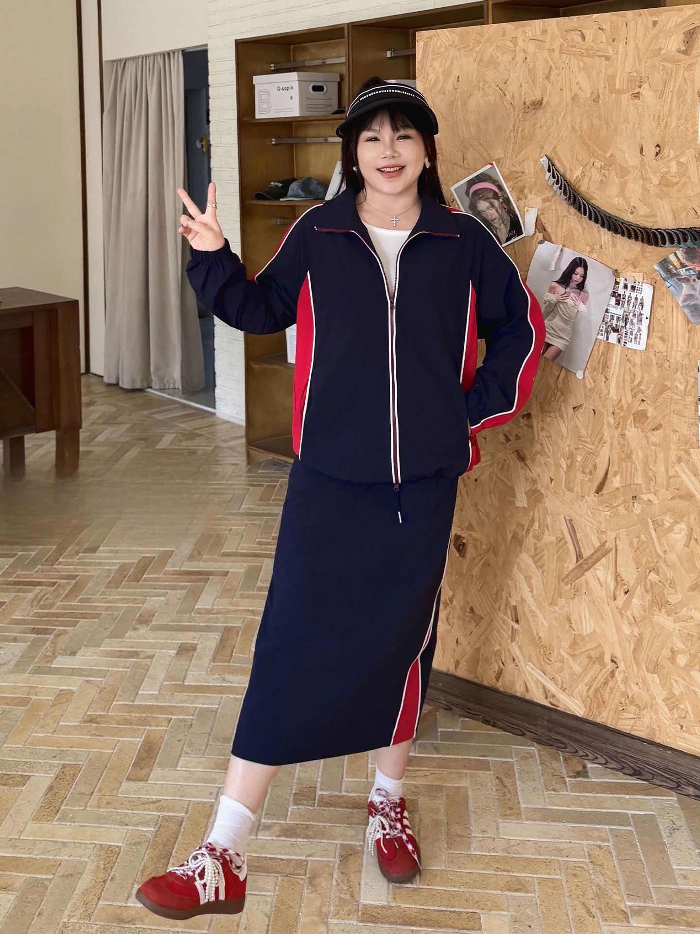 

Повседневный комплект из двух предметов для женщин больших размеров: легкий, свободный, стройнящий, с цветными блоками, весенний, с юбкой и топом, с высокой талией, А-силуэт