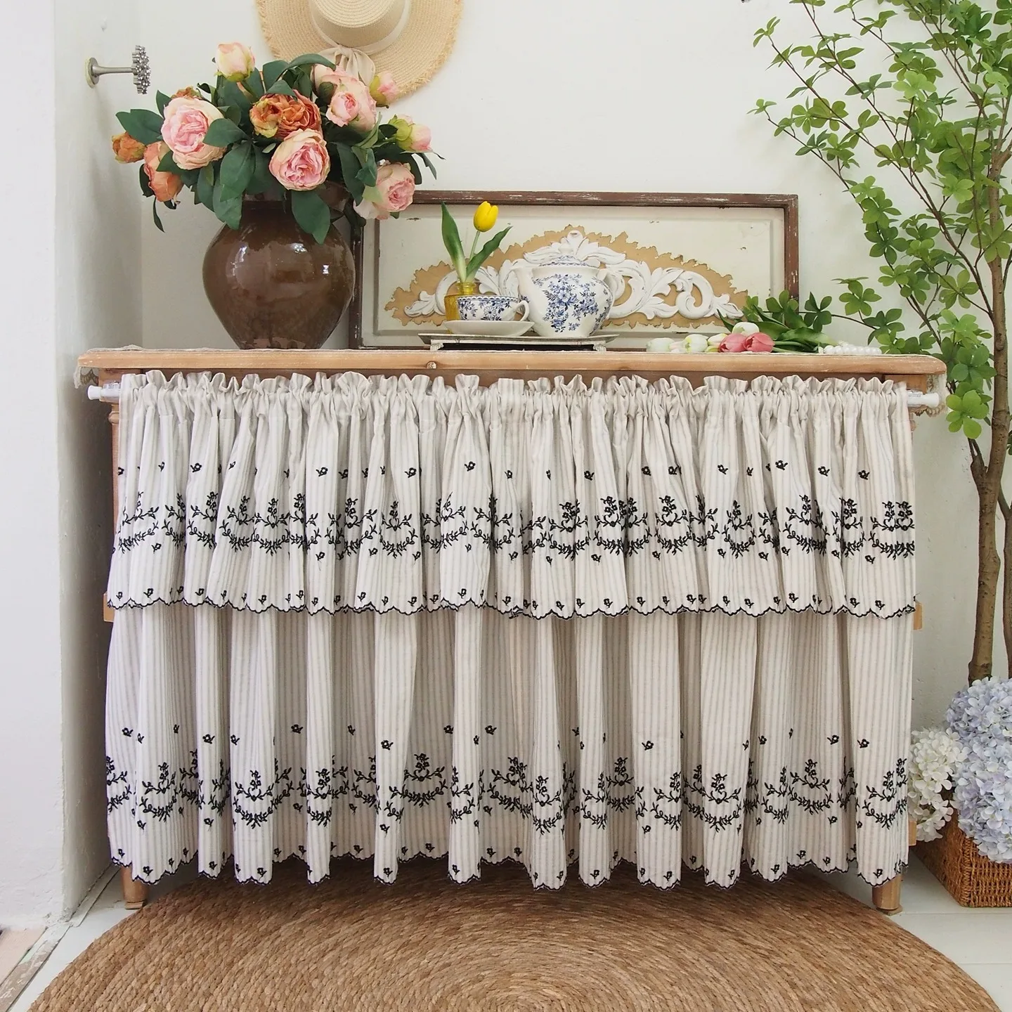 

Vintage Vertical Striped Double Layer Short Curtain with Embroidered Flowers, for Kitchen Window Light Filtering Cafe Drapery