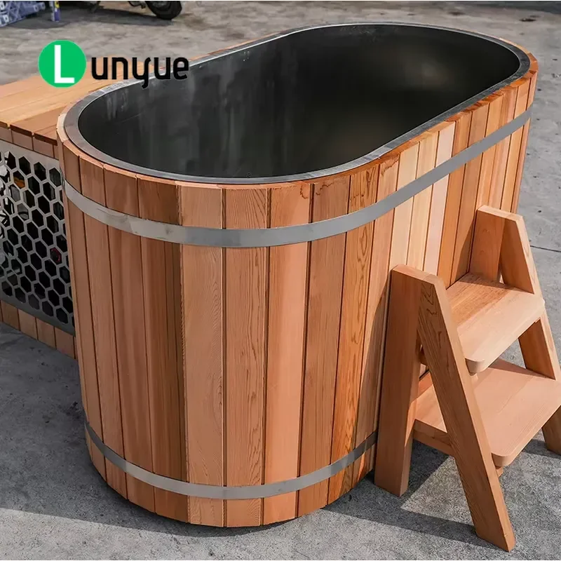 Oval Wood Refrigerated Plunge Tub Eco Friendly Freestanding Ice Bath Stainless Steel Lining For 1 Person Hotel Villa Home Use