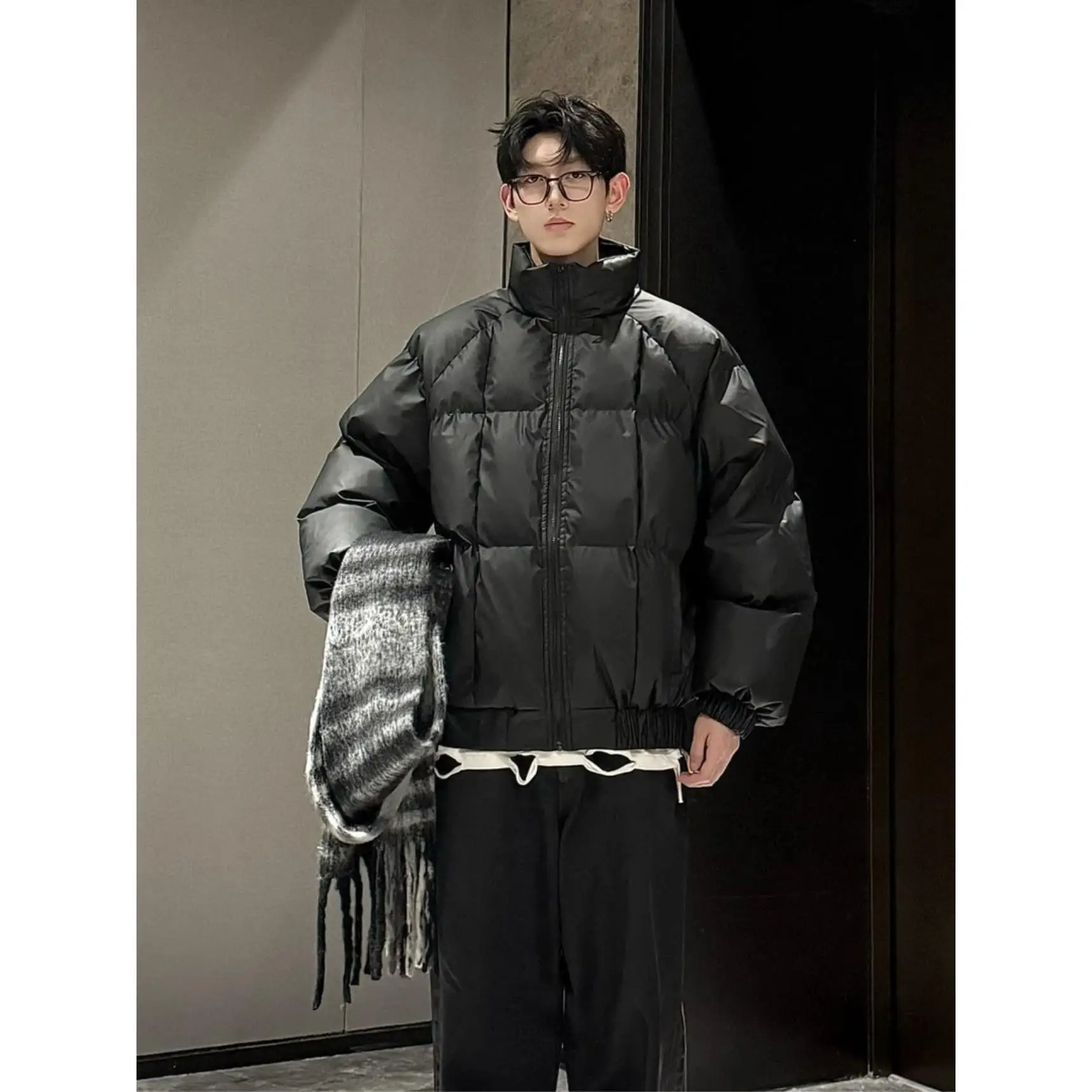 

Sle Toast id PU Leather Cotton Jaet Waterproof Stain Resistant Winter Coat for Couples Loose Fit Urban Faion