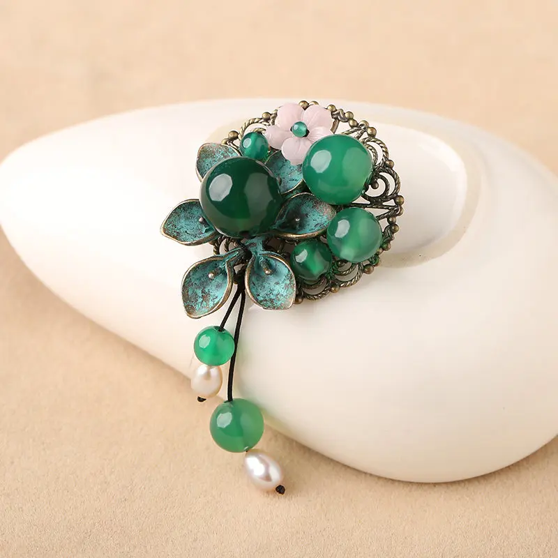 Chinese Style Vintage Green Beads Flower Brooch Lucky Auspicious Pin For Women Coat Cardigan Scarf Shawl Lapel Apparel Accessory