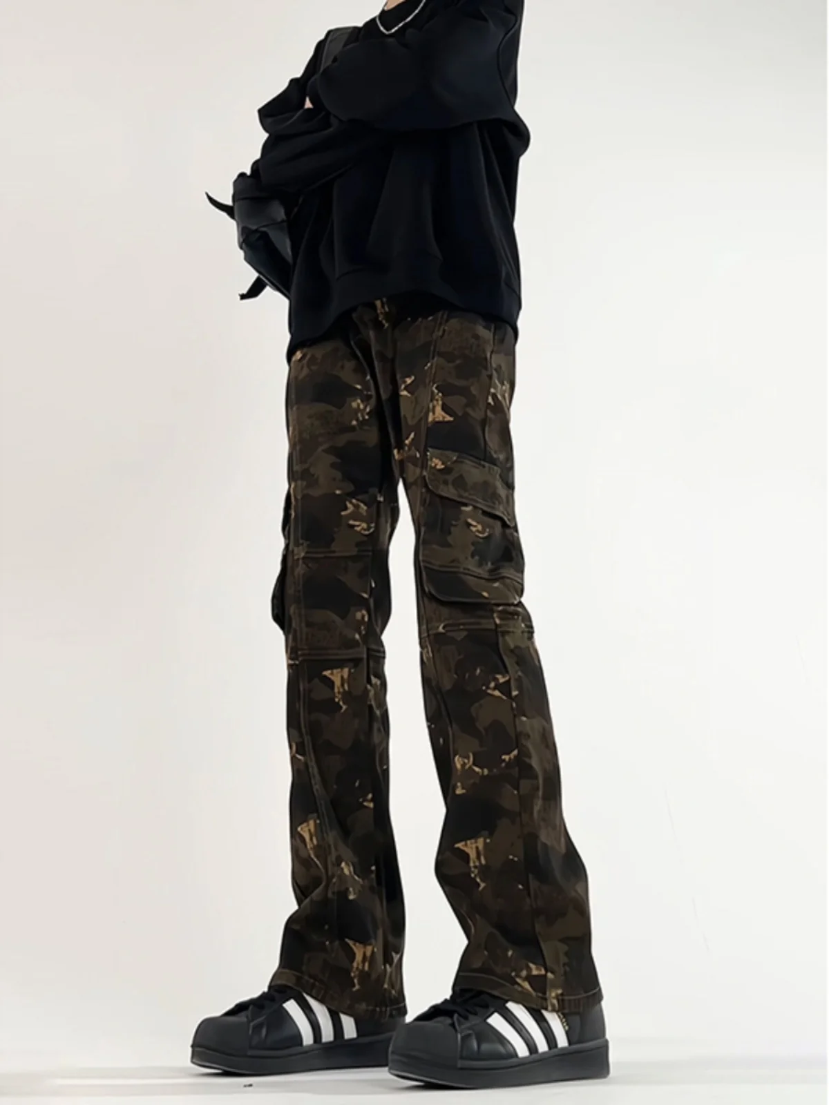 

Мужские зимние джинсовые брюки Cleanfit с камуфляжным принтом, деконструированный дизайн, рабочие брюки в американском уличном стиле, расклешенные брюки-«ножи»