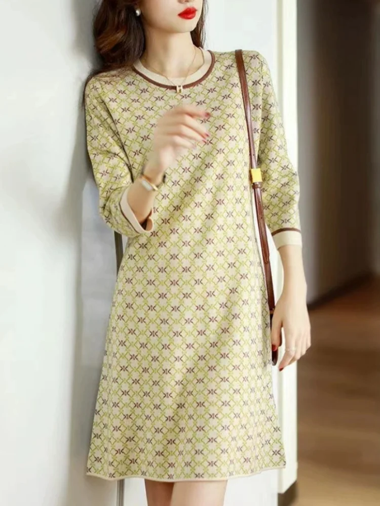 

Fall 2026 Fashionable Yellow Floral Print Women's Dress Elegant Slimming A-Line Skirt Commute Style High Waist Midi Dress