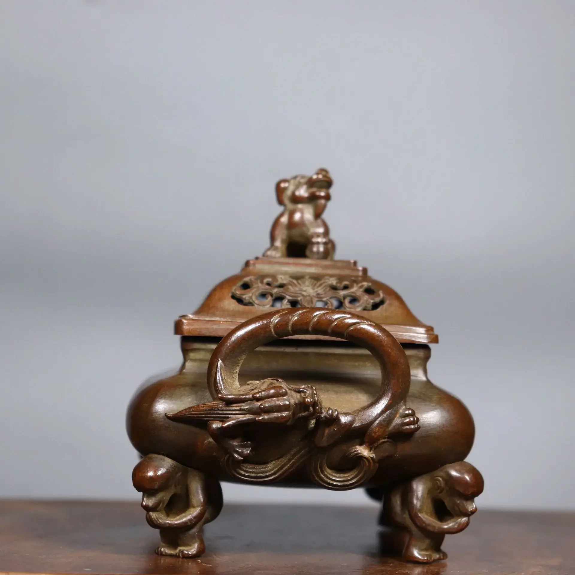DSA pure copper ear monkey foot tripod incense furnace copper furnace home office opening gift collection case