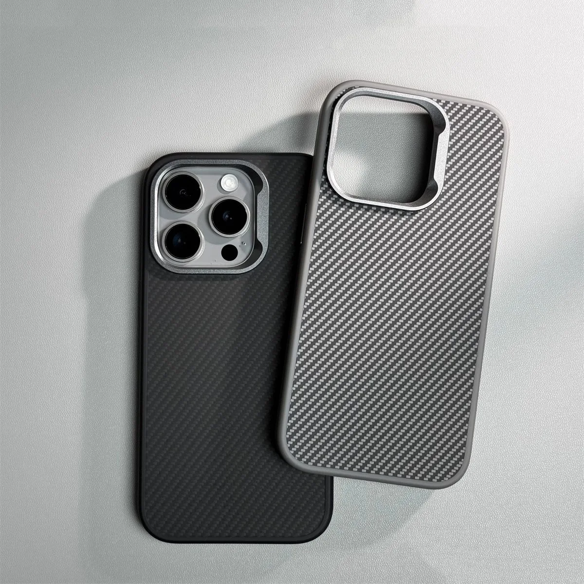 

Carbon Fiber Phone Case for IPhone16ProMax Case For iphone16Pro 15ProMax 14Pro 13ProMax 12Pro Magnetic Metal Anti-drop Case