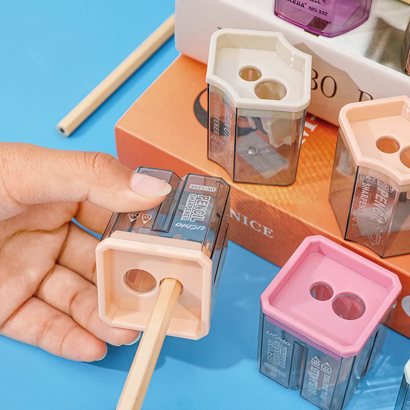 1PC Mini temperamatite piccolo simpatico cartone animato due fori temperamatite Kawaii Stationeries temperamatite forniture fisse per studenti