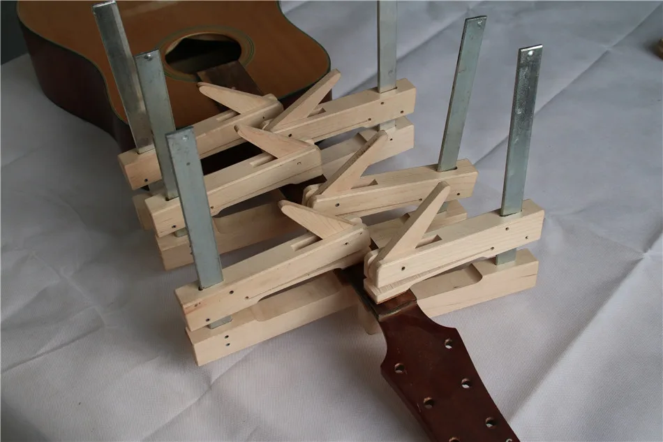 HUATOOL Hartes Ahornholz Eisen Deep Throat Klemme für Gitarre Cello Violine Brücke F-Form Holzbefestigung Holzarbeiten – Detail 10