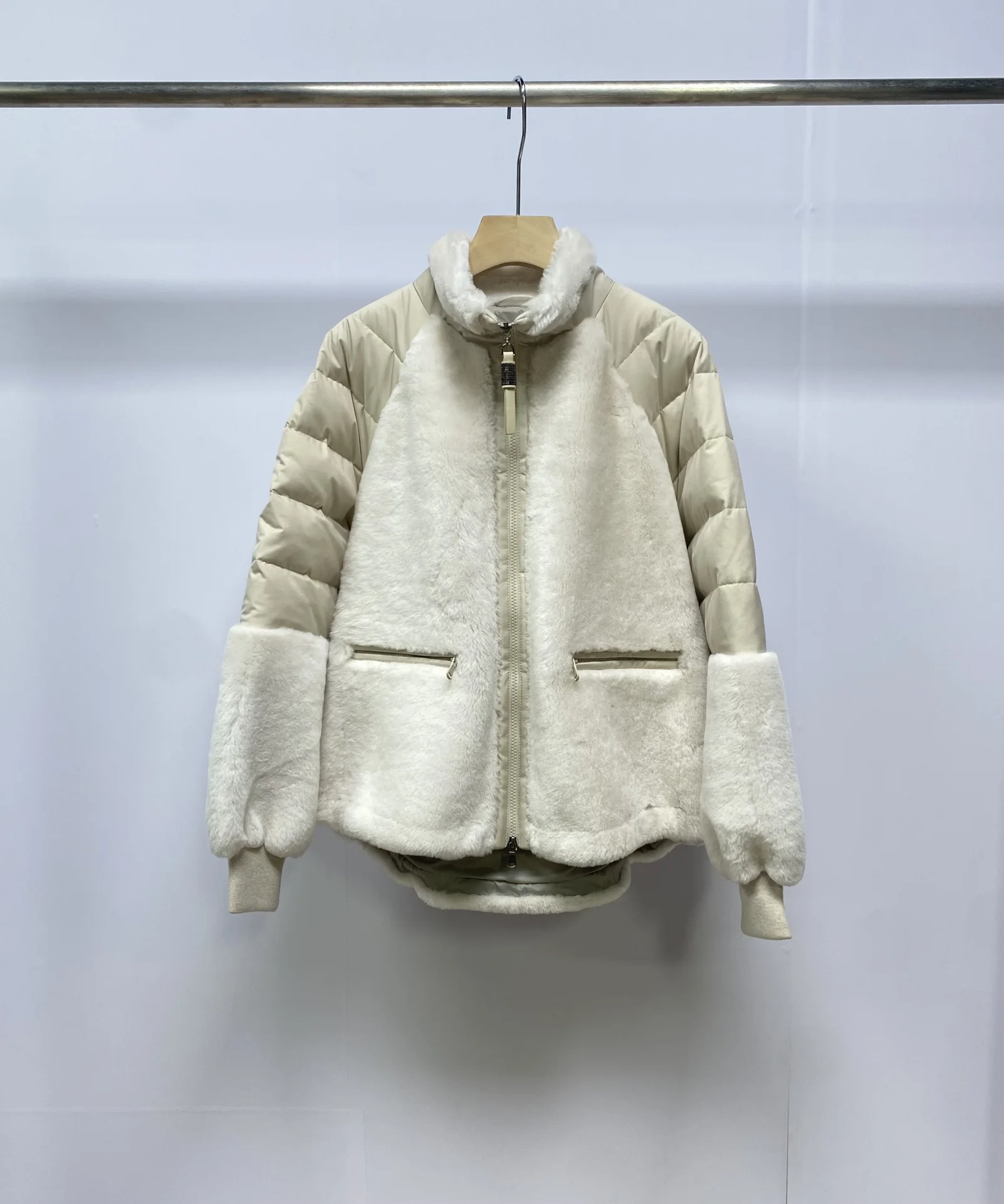 Cashmere Fur Integrated Goose Down Jacket for Women, Casual Zipper Clothes, High Quality, B, C, Fashion, Ladies