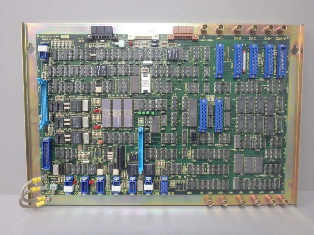 

Б/у плата A16B-1000-0030 для FANUC A16B-1000-0030