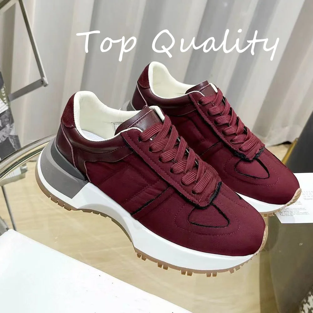 2024 New Women's Runner Sneakers Casual Business Male Shoes Comfort Lace-up Thick Sole Flat Shoes Women Runner shoes