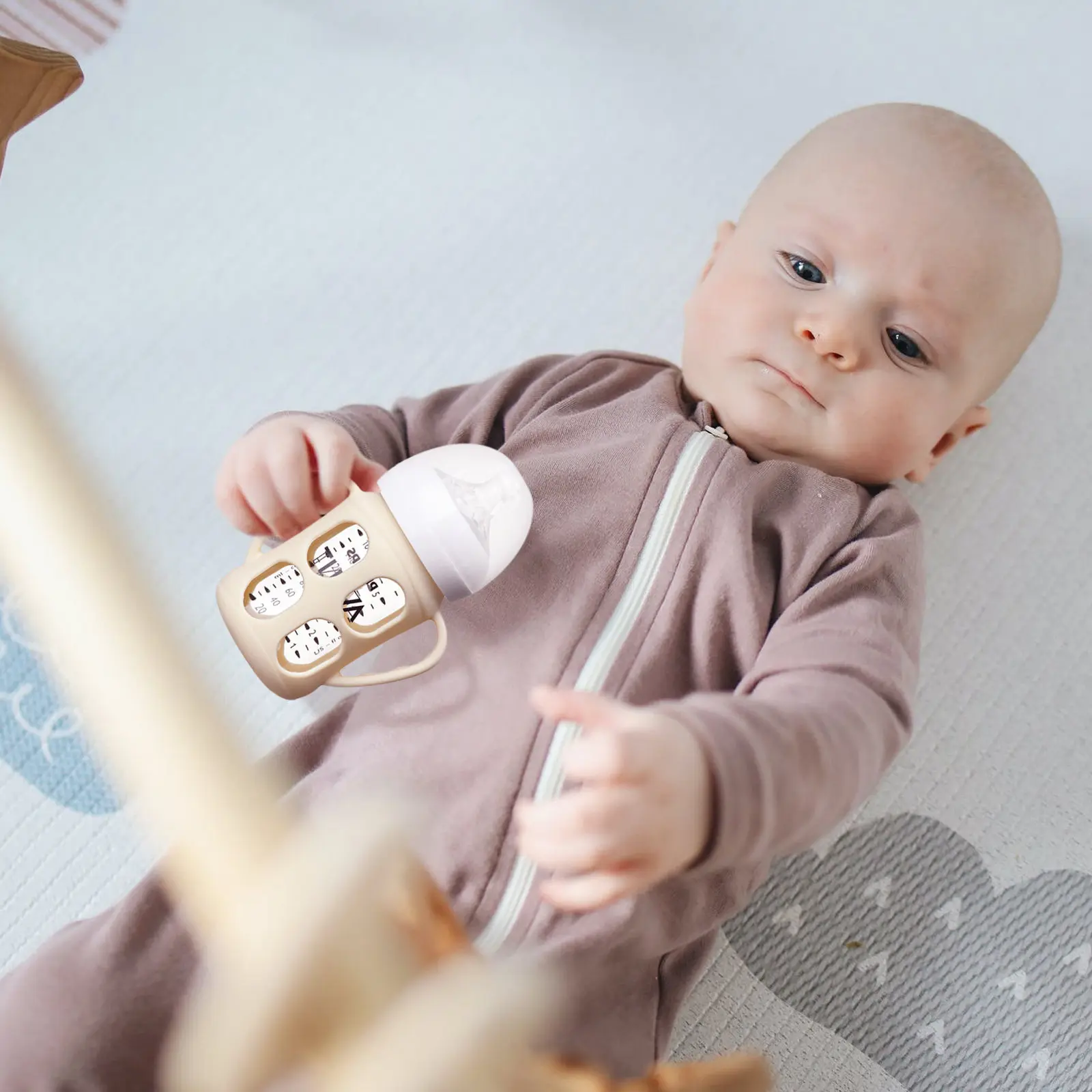 

2 шт. защитных чехлов для детских бутылочек, предотвращающих падение, для стеклянных бутылочек, легкие, гибкие, ударопрочные, защитные чехлы для бутылочек для кормления