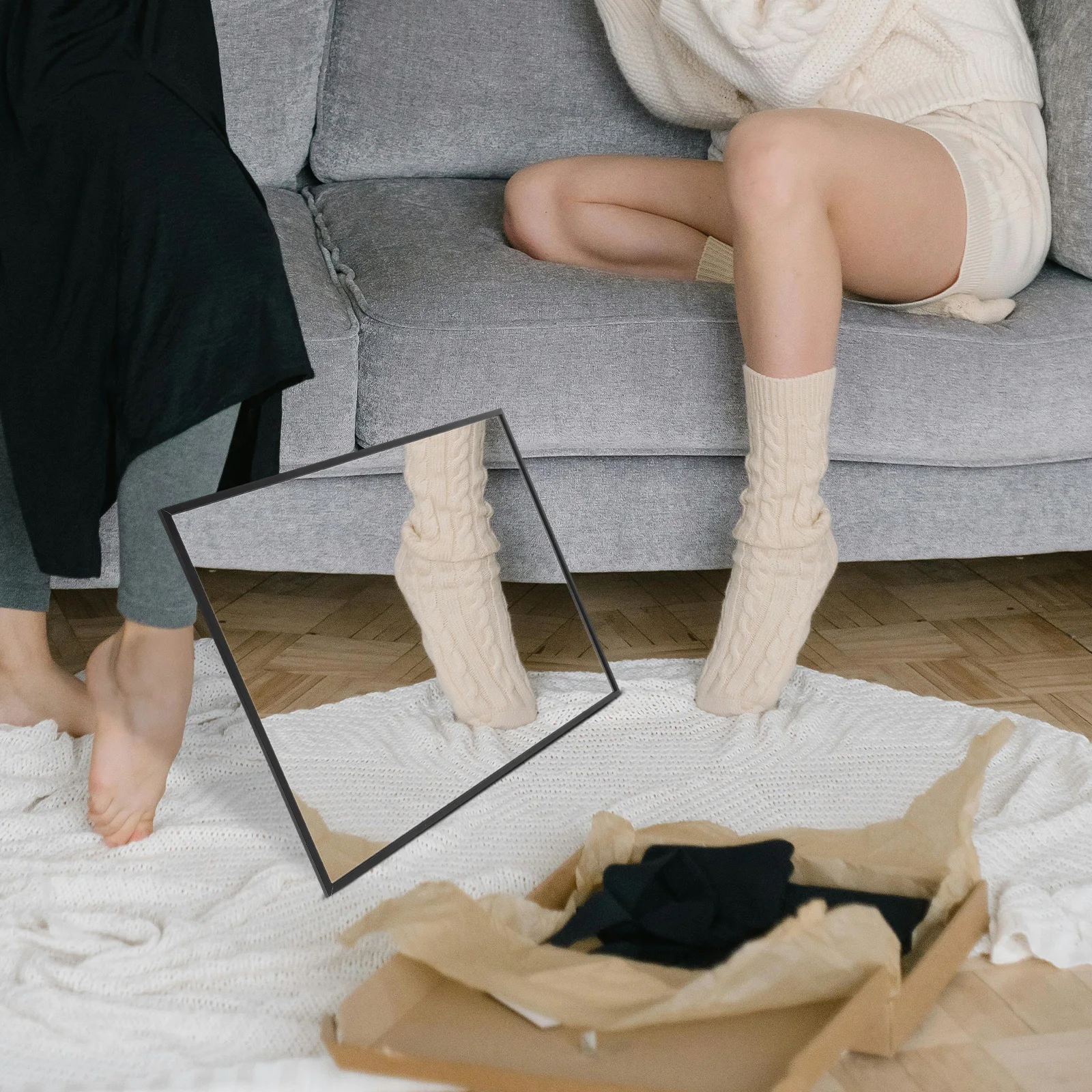 

Versatile Shoe Store Mirror High Definition Freestanding Entryway Floor Mirror for Trying on Shoes Makeup Desk Decor