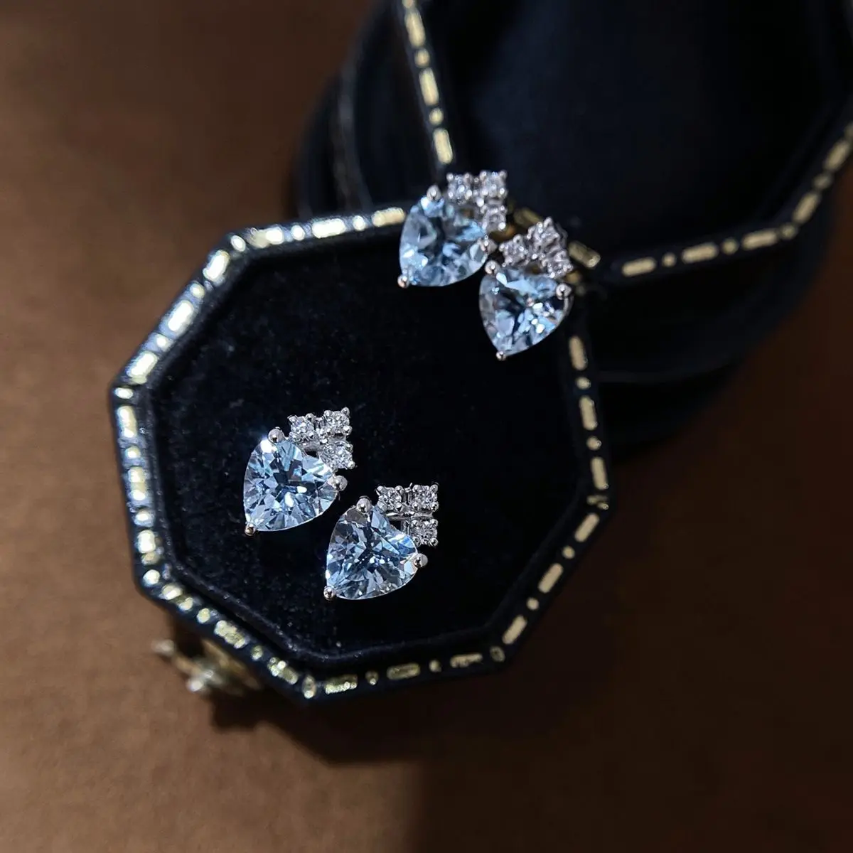 

Simple 925 Silver Heart Shape Aquamarine Ear Studs Elegant Blue Topaz Earrings Retail/Custom 14K/18K Gold Filled Fine Jewelry